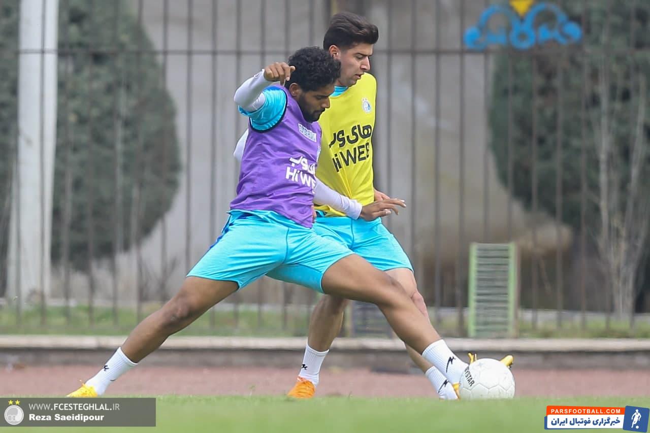 سعید مهری بعد از چند روز غیبت امروز به زمین تهرانسر رفت و در تمرین تیمش شرکت کرد. هافبک پیشین تراکتور حالا بار دیگر کارش را با استقلال از سر گرفته