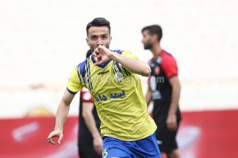 تیم پرسپولیس در هفته هجدهم لیگ برتر با نتیجه دو بر یک و با گل های مهدی ترابی و وحید امیری در برابر تیم نفت مسجد سلیمان به پیروزی رسید.