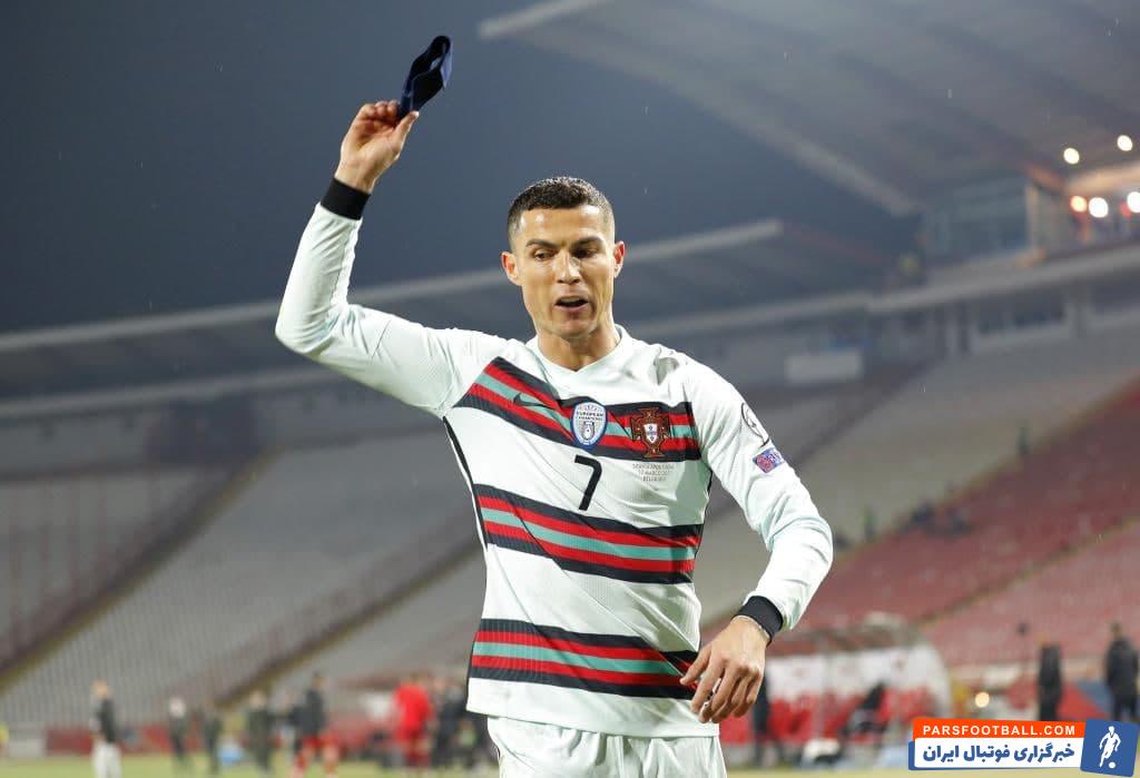 کریستیانو رونالدو در دیدار دیشب تیم ملی پرتغال مقابل لوکزامبورگ یک گل زد تا فاصله اش با علی دایی را به عدد ۶ برساند و ۱۰۳ گله شود.