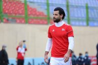 محمد عباس زاده ، بهترین گلزن تیم تراکتور ، پس از تعویض در بازی با سپاهان با کادرفنی تراکتور درگیری لفظی پیدا کرده و از گروه واتساپی تراکتور هم لفت داده است.