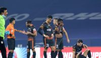 تیم فوتبال گوا در دیدار نیمه نهایی سوپرلیگ هند، در ضربات پنالتی مغلوب بمبئی سیتی شد و از صعود به دیدار فینال بازماند.