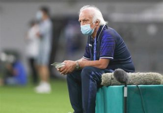 نصرالله عبداللهی : فرهاد مربی جوان و علاقه‌مند است و خیلی برای استقلال وقت می‌گذارد