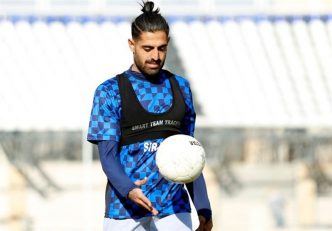 علیرضا ابراهیمی مدافع گل گهر : به خاطر امیر قلعه نویی پیشنهاد پرسپولیس و تراکتور را رد کردم