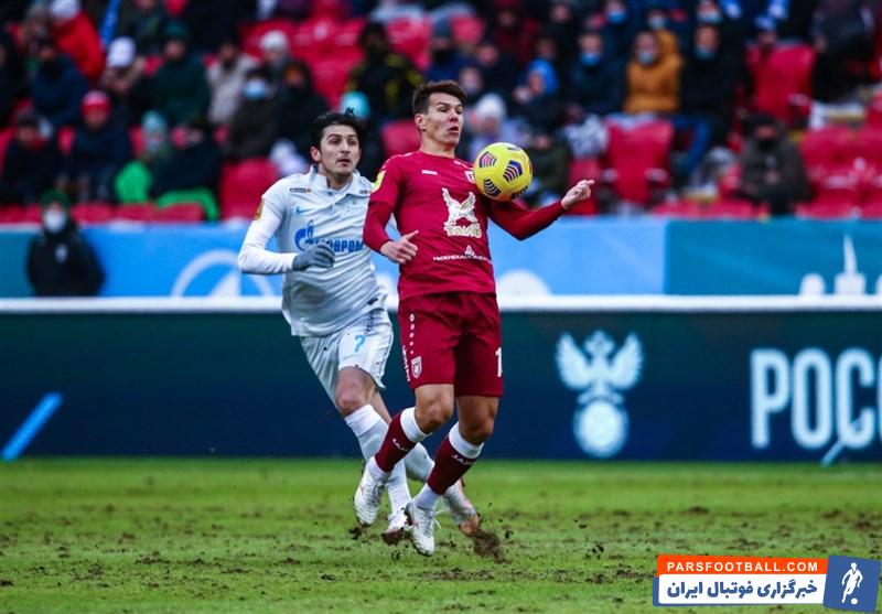 میخائیل کوستیوکوف مهاجم روبین کازان : بازی هوایی سردار آزمون عالی است