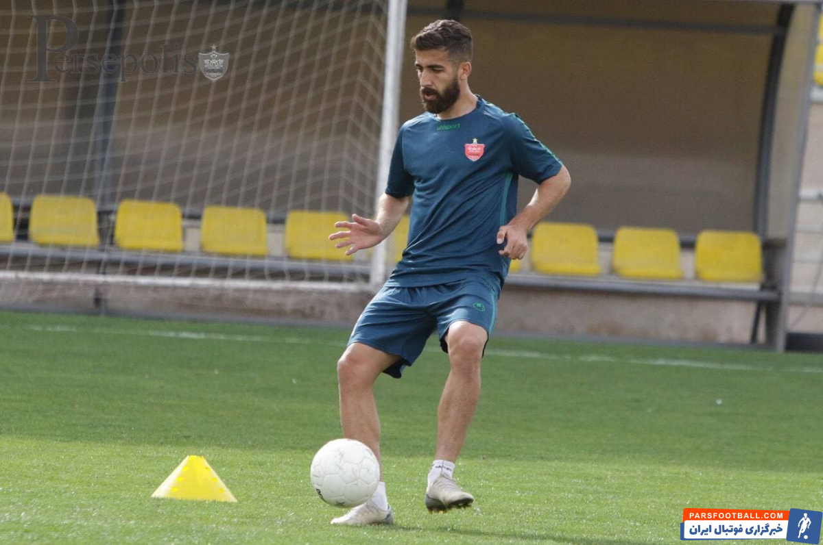 فرشاد فرجی ، خرید جدید پرسپولیس که در لیگ برتر شماره ۳۳ را پوشیده است ، قرار است در لیگ قهرمانان آسیا شماره ۵ را بپوشد که پیش از این بشار رسن می پوشید.