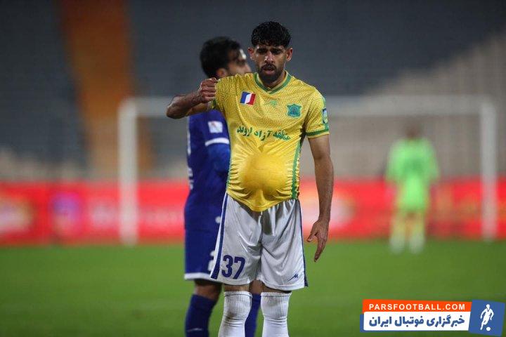 بازی تیم های پرسپولیس و صنعت نفت آبادان با نتیجه تساوی صفر بر صفر به پایان رسید . در این بازی حسین ساکی مدافع تیم صنعت نفت ، بهترین بازیکن دیدار بود.