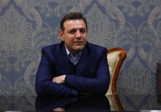 شهاب الدین عزیزی خادم ، رئیس جدید فدراسیون فوتبال گفت : من اگر نامزد نبودم و حق رای داشتم قطعا و با افتخار به علی کریمی رای می دادم.