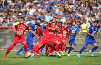 تیم استقلال در ۱۵ اسفند سال ۱۳۷۰ در شهرآورد بزرگ تهران با گل های صمد مرفاوی در دقیقه ۸ و صادق ورمزیار در دقیقه ۱۵ پرسپولیس را شکست داد.