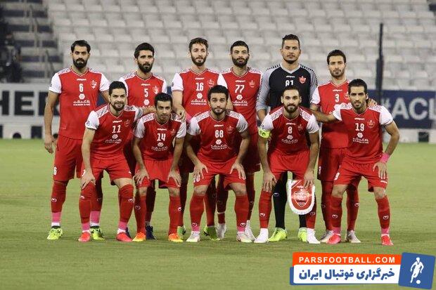 قرار است در روز بازی پرسپولیس و نساجی در ورزشگاه آزادی ، از کیت لباس جدید پرسپولیس رونمایی شود و این تیم با لباس نو راهی آسیا شود.