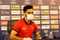 امید عالیشاه ، کاپیتان دوم پرسپولیس در برنامه فوتبال برتر گفت : همیشه سعی می کنم وقتی لباس مقدس پرسپولیس را می پوشم ، بهترین عملکردم را داشته باشم.