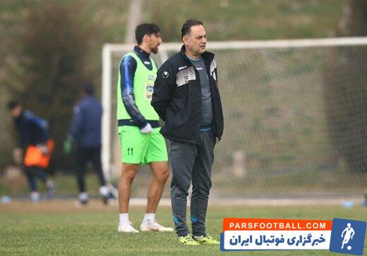 مجید نامجومطلق ، دستیار فرهاد مجیدی در فصل گذشته لیگ برتر ، در پستی اینستاگرامی از شاهرخ بیانی پیشکسوت باشگاه استقلال حنایت کرد.