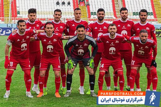 پیمان بابایی ، مهاجم تیم تراکتور ، در بازی مقابل سپاهان پنالتی تیمش را خراب کرد . این چهارمین پنالتی از پنج پنالتی اخیر تراکتور بود که خراب شد.