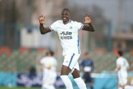 در مرحله یک شانزدهم نهایی جام حذفی تیم استقلال با گل های محمد دانشگر و شیخ دیاباته در برابر پیکان دو بر یک پیروز شد . گل پیکان را ابراهیم صالحی زد.