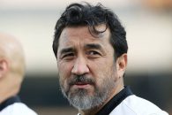 خداداد عزیزی ، کارشناس فوتبال ایران گفت : دوستان در کنفدراسیون فوتبال آسیا کرسی ای دارند که هیچ جای ما را گرم نمی کند.