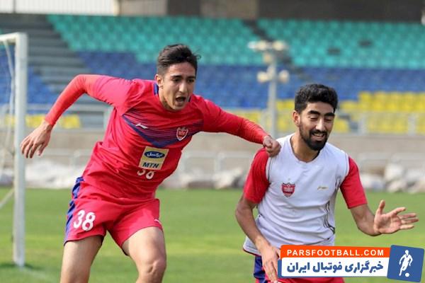 سید احسان حسینی ، مدافع جوان و ۲۲ ساله پرسپولیس از باشگاه شهر خودرو مشهد پیشنهاد دارد و احتمالا با قراردادی قرضی راهی این تیم خواهد شد.