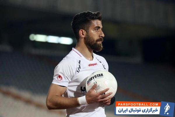 با توجه به خستگی سیامک نعمتی و سابقه بازی فرشاد فرجی در پدیده ، این احتمال وجود دارد که فرشاد فرجی در دیدار با پدیده به عنوان دفاع راست پرسپولیس بازی کند.