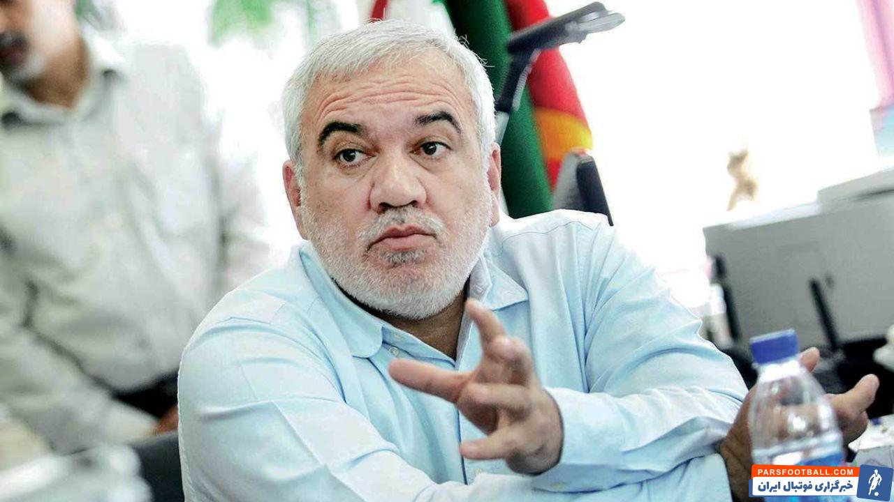 فتح الله زاده : فوتبالی ها پشت علی کریمی را خالی کردند