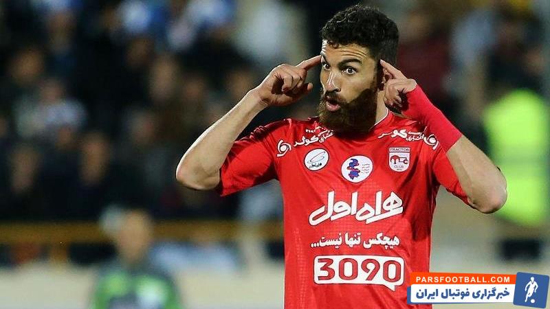 خالد شفیعی ، مدافع تیم باشوندارا بنگلادش که صحبت هایی از علاقه تراکتور به جذب او وجود داشت ، قراردادش را با تیم بنگلادشی دو فصل دیگر تمدید کرد.