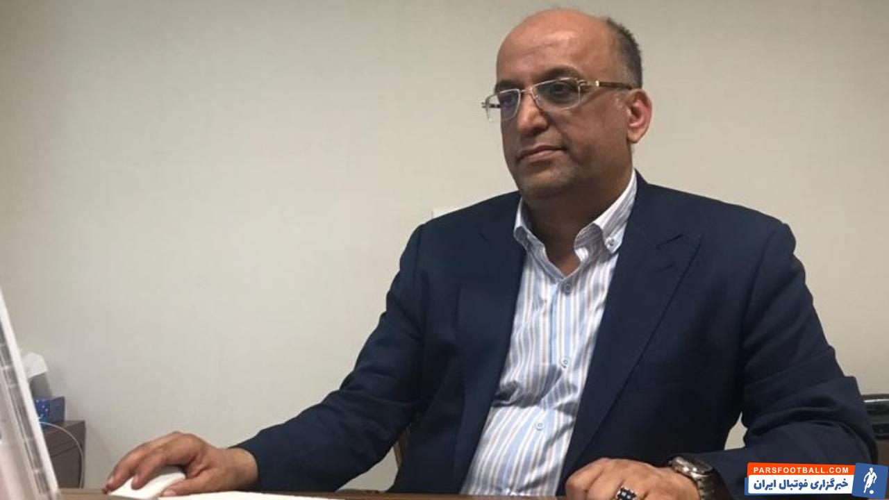 جمشید نورشرق در مصاحبه ای که با رادیو داشت گفت : باشگاه پرسپولیس با تعهدی که داد پنجره اش باز شد اما استقلال همچنان پنجره داخلی اش بسته است.