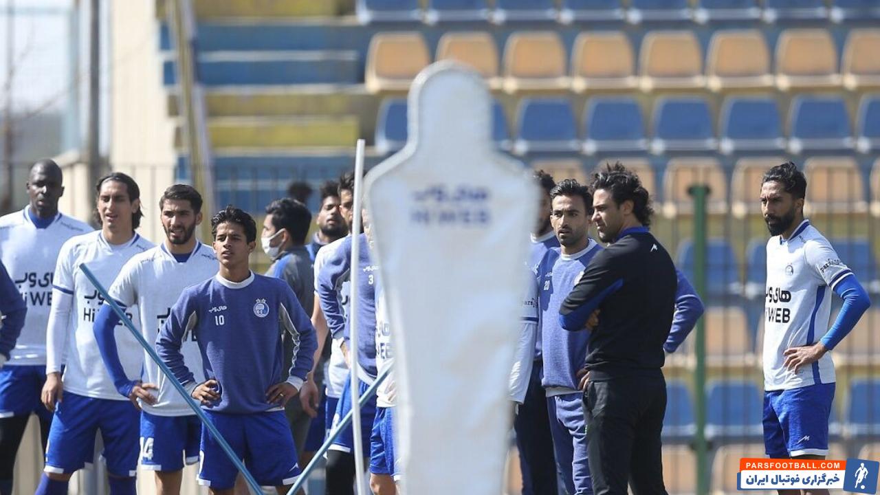 قراردادهای بازیکنان استقلال