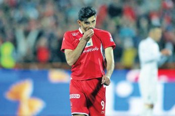 مهدی ترابی ، ستاره جدید تیم پرسپولیس از بازیکنانی است که دراگان اسکوچیچ نگاه ویژه ای به او دارد و در صورت درخشش در اردو های بعدی تیم ملی حاضر خواهد بود.