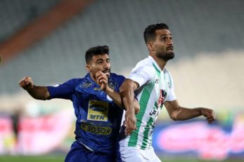 باشگاه تراکتور در اخرین ساعات نقل و انتقالات به دنبال جذب وحید محمدزاده از باشگاه ذوب آهن بود که با مخالفت باشگاه اصفهانی روبرو شد.