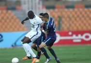 کارشنلسان داوری برنامه فوتبال برتر مدعی شدند که در نیمه اول دیدار تیم های پیکان و استقلال ، یک پنالتی به سود پیکان روی محمد امین درویشی گرفته نشد .