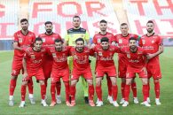 تیم پرسپولیس در هفته بیستم لیگ برتر با دو گل مهدی ترابی و عیسی آل کثیر ، تیم نساجی را شکست داد و با ۴۱ امتیاز موقتا به صدر جدول لیگ برتر صعود کرد.