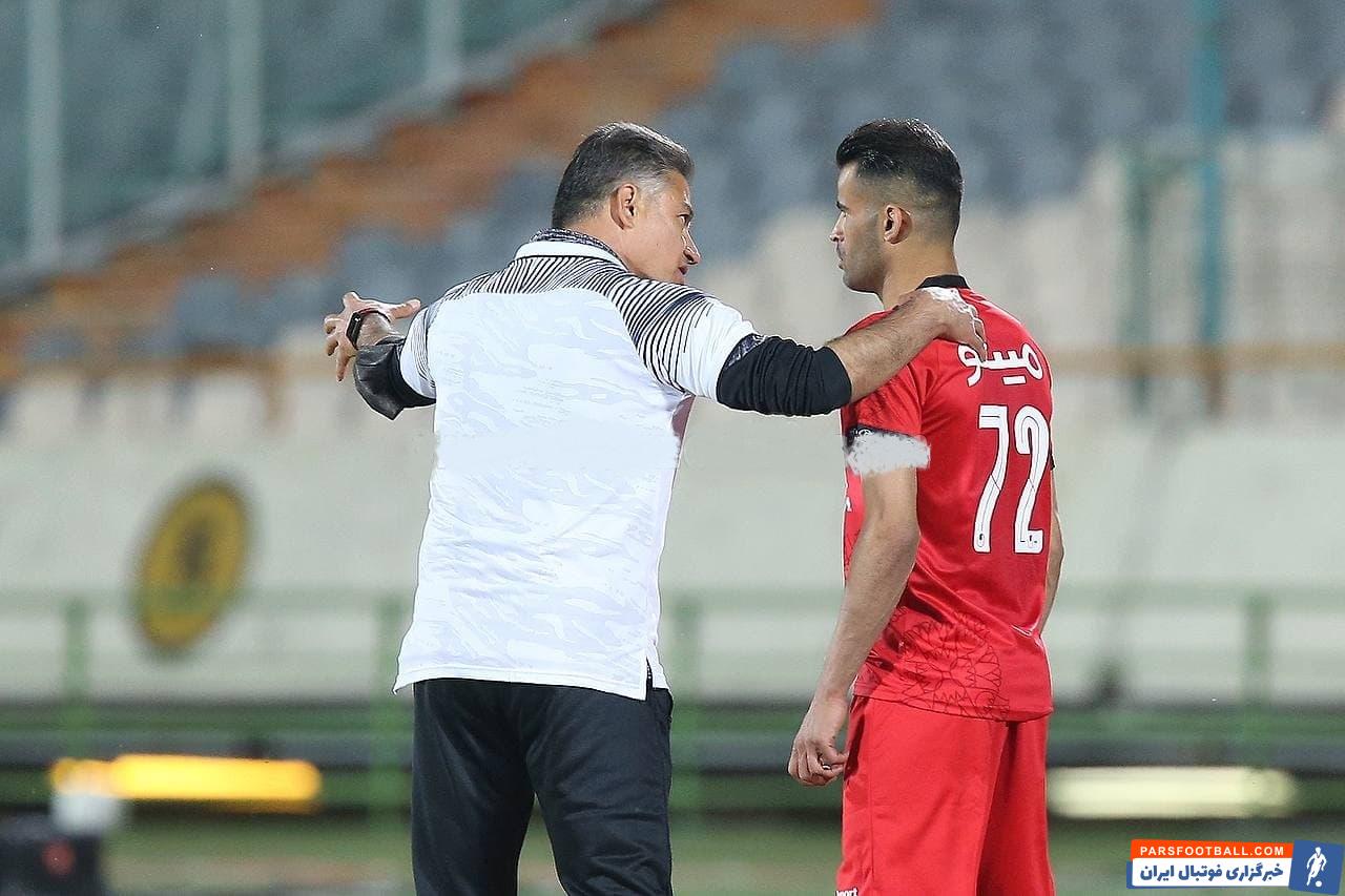 آلکثیر در بازی با شهرخودرو و نساجی در دقایق ۸۶ و ۶۸ وارد زمین شد و باوجود تفاوت در زمین بازی، نمایش مشابهی داشت.