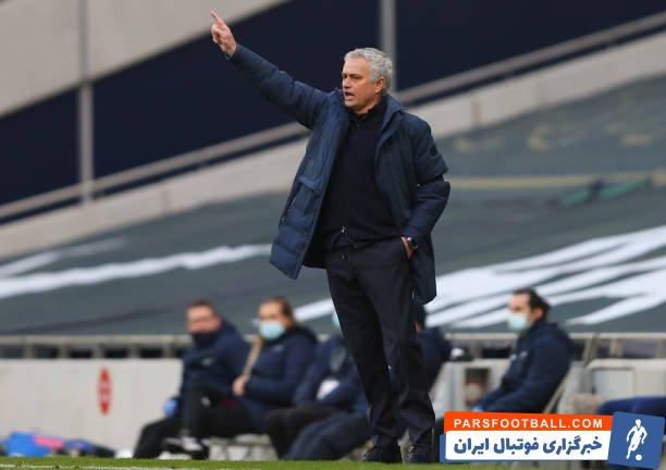 باخت باعث خواهد شد فشارها روی مورینیو به بالاترین حد خود برسد و اصلا بعید نیست که باشگاه لندنی تصمیم به قطع همکاری با او را بگیرد.