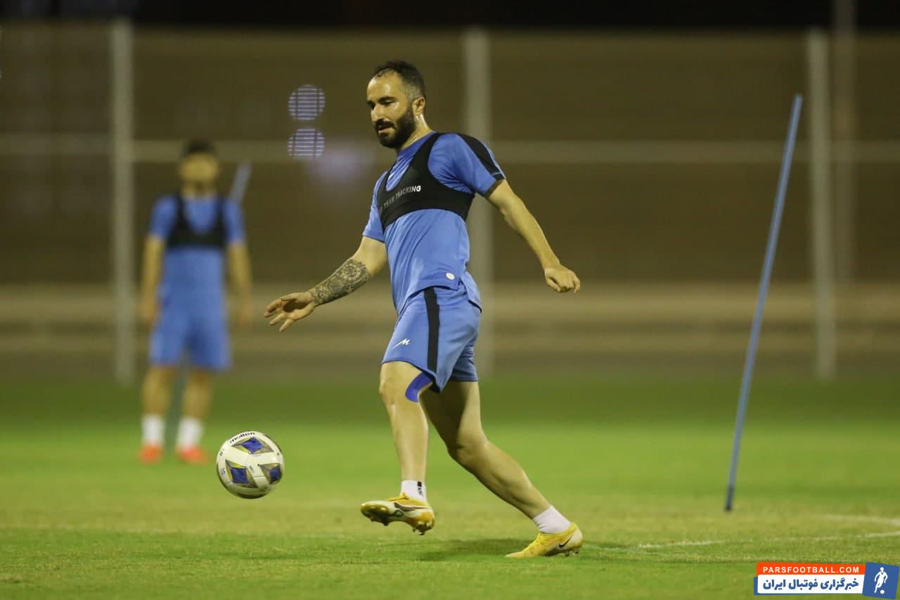 شجاعیان که طی روزهای گذشته با مصدومیتی از ناحیه همسترینگ دست و پنجه نرم کرده و به همین خاطر دیدار با الاهلی عربستان را نیز از دست داد.