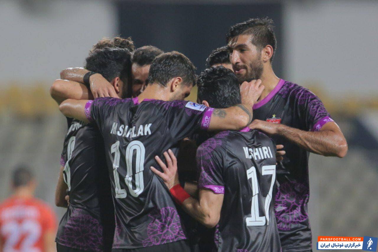 در هفته چهارم لیگ قهرمانان آسیا تیم پرسپولیس با نتیجه چهار بر صفر و با گل های مغانلو ، ترابی ، آل کثیر و کامیابی نیا ، تیم گوا را شکست داد.