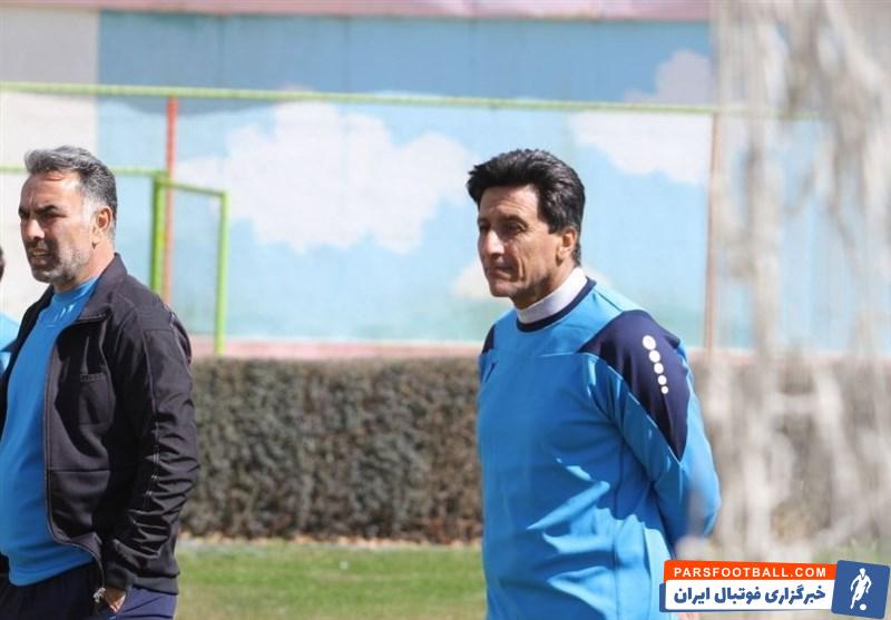 صمد مرفاوی ، مربی قبلی باشگاه استقلال گفت : بازگشت به استقلال ریسک بود ، اگر به گذشته برگردم ، این ریسک را قبول نخواهم کرد .