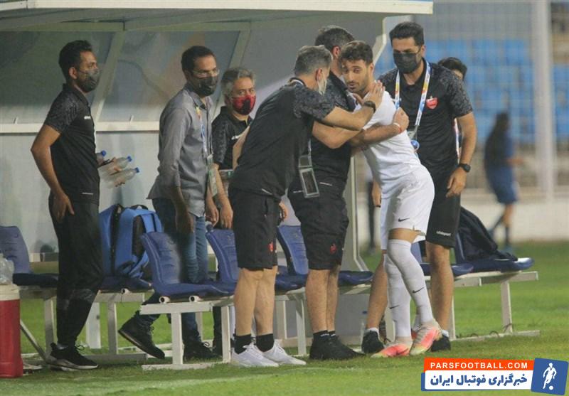 شجاع خلیلزاده مدافع فصل پیش پرسپولیس پیش از فینال لیگ قهرمانان آسیا 2020 قراردادش را با این باشگاه فسخ کرد و راهی فوتبال قطر شد.