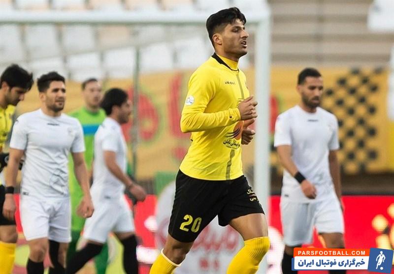 محرم نویدکیا سرمربی تیم سپاهان برای دیدار این هفته با نفت مسجدسلیمان ، محمد محبی را به علت چهار اخطاره شدن در اختیار نخواهد داشت .