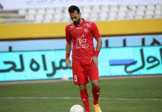 امین قاسمی نژاد ، ستاره تیم شهرخودرو که در فصل نقل و انتقالات مدنظر تیم استقلال بود گفت : از پرسپولیس پیشنهاد غیر رسمی داشتم .