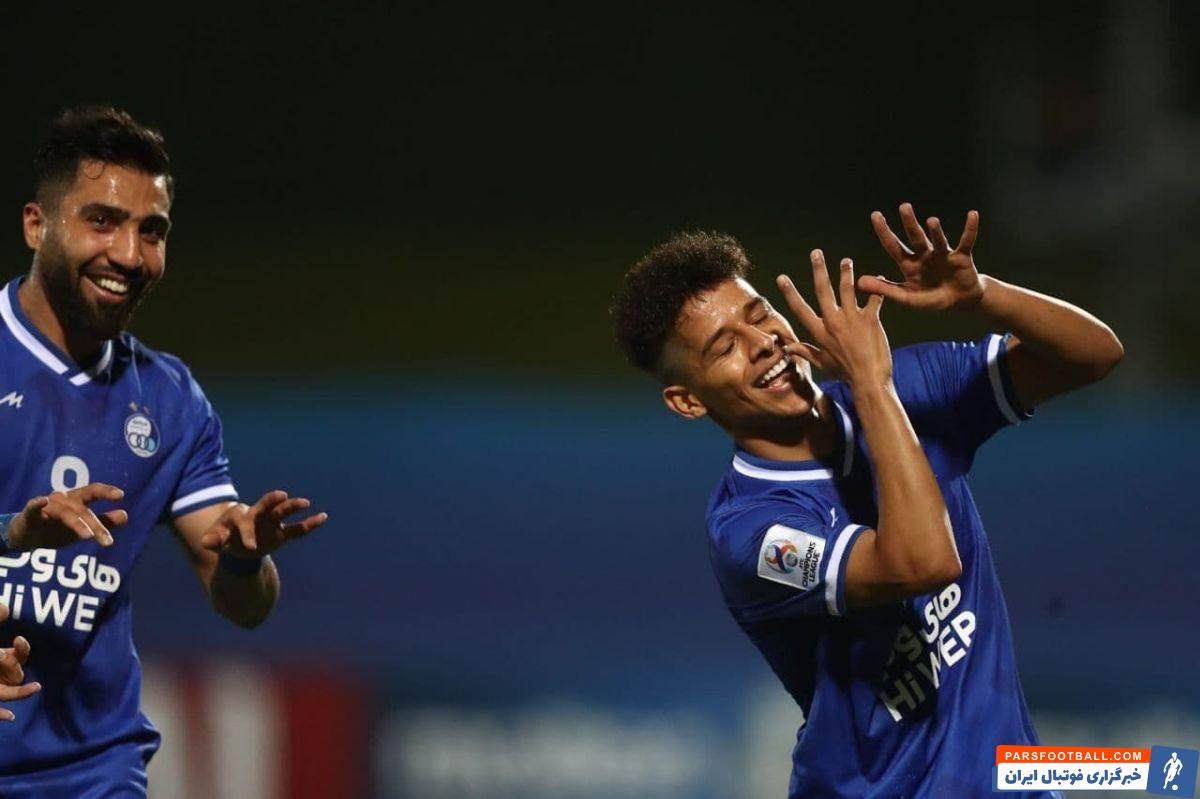 پنج بازیکن تیم استقلال تک اخطاره هستند و در صورت دریافت کارت زرد و صعود استقلال به مرحله بعدی لیگ قهرمانان آسیا ، محروم خواهند بود.