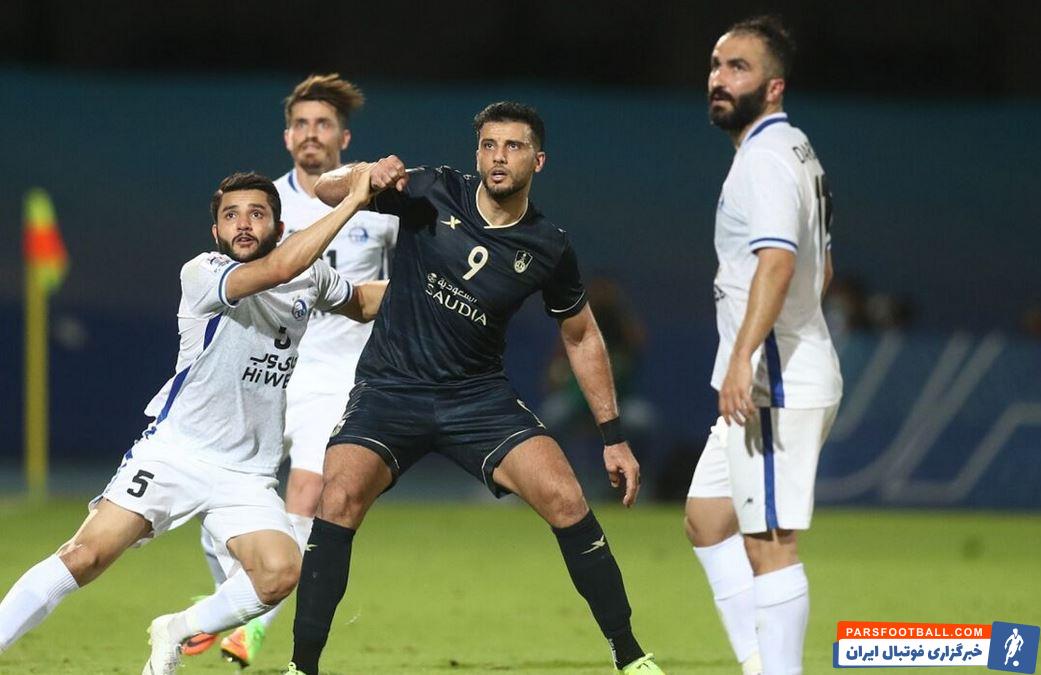 سیاوش یزدانی و عارف غلامی دو مدافع اصلی فرهاد مجیدی در استقلال