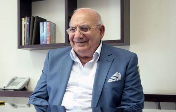 حشمت مهاجرانی : شکست پرسپولیس مقابل الوحده یک شوک بود