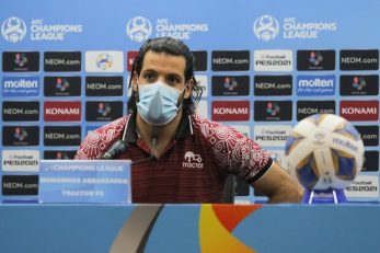 محمد عباس زاده ، مهاجم پیشین پرسپولیس و فعلی تیم تراکتور پس از دبل مقابل شارجه گفت : امیدوارم فرداشب در ایران جشن صعود بگیریم.