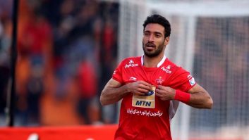 رد شکایت باشگاه پرسپولیس از شجاع خلیل زاده