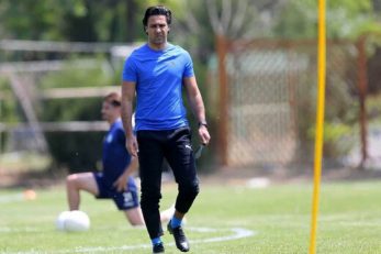 فرهاد مجیدی ، سرمربی تیم استقلال ، تصمیم گرفته که با توجه به عملکرد بازیکنان در پایان فصل لیست خودش برای نقل و انتقالات را محرمانه به مدیران بدهد.