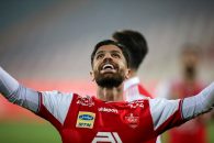 میلاد سرلک در دیدار پرسپولیس و نساجی آمار ۶ تکل موفق ، ۴ قطع توپ داشت و یک پاس کلیدی هم ثبت کرد تا از بهترین بازیکنان پرسپولیس باشد.