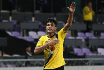 محمد محبی ، ستاره تیم سپاهان که مقابل پرسپولیس هم گلزنی کرد ، در واکنش به به دعوت نشدن به تیم ملی گفت : حتما تقصیر من بوده که به تیم ملی دعوت نشده ام.