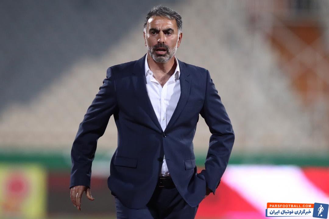 محمود فکری ، سرمربی پیشین تیم استقلال گفت : برخی ها با لشکر مجازی شان به ما حمله می کنند . زمانی که من جوانی ام را برای استقلال گذاشتم شما کدام گوری بودید ؟