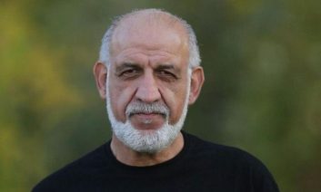 مهدی فنونی زاده پیشکسوت استقلال : یحیی گل محمدی اگر جرات داشت اسمم را می آورد