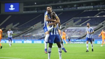 الهلال در حالی به مرحله یک هشتم نهایی آسیا صعود کرد و حریف استقلال ایران شد که قصد دارد مهاجم تیم پورتو و سرمربی بنفیکا را جذب کند.