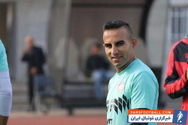 حسین کعبی ، بازیکن پیشین پرسپولیس گفت : برانکو هفت جام با پرسپولیس آورد و قهرمان بازی های بوسان هم شد و خوزستان هم مهد فوتبال ایران است ، من اجازه نمیدهم کسی به آن ها توهین کند.