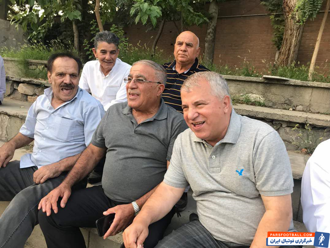 حسن روشن : استقلالی ام اما اعتراضی به حضور کریم باقری در تیم ملی ندارم