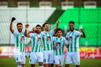 مجتبی فریدونی در واکنش به احتمال سقوط ذوب آهن به لیگ یک و منحل شدن این تیم گفت : مدیرعامل کارخانه ذوب آهن همچین حرفی را نزدند.